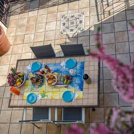 Casa Delle Zammare Fronte Mare Centro Storico Riposto Exterior foto